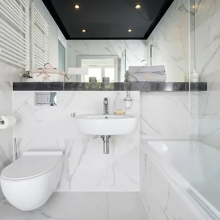 Appartement - Center - Stylish And Cozy - G147a *